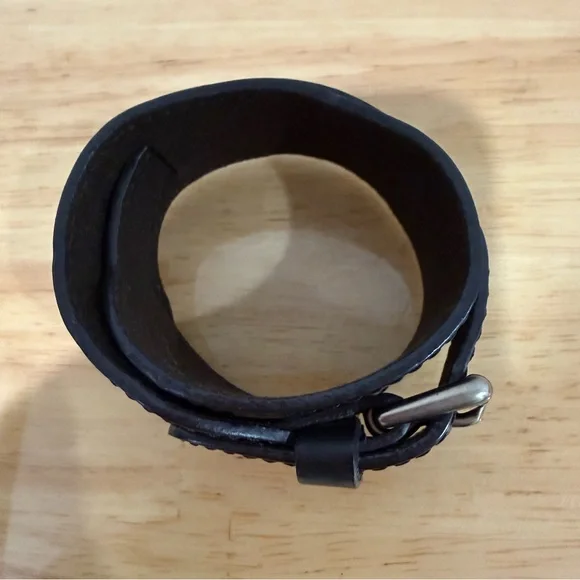 Authentic Louis Vuitton Dark Brown Leather Bracelet excellent condition - Picture 2 of 8